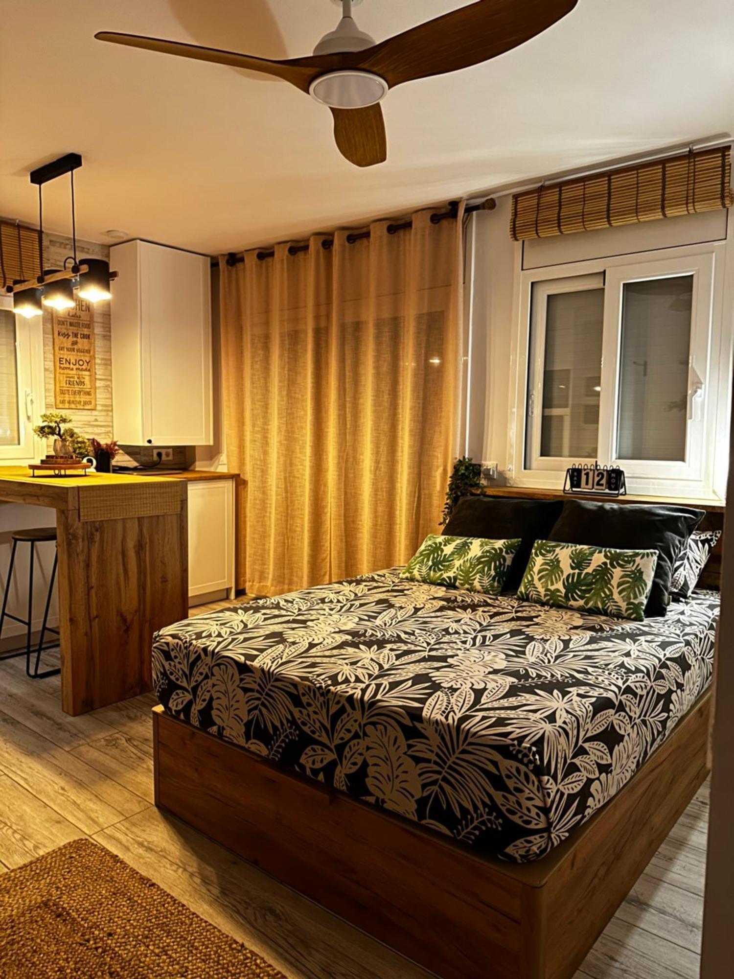 Sunrisemare Vacational Studio Roses Bagian luar foto